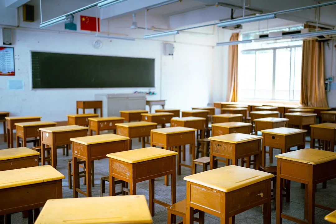幼儿园园服面料选择与安全性能对比分析